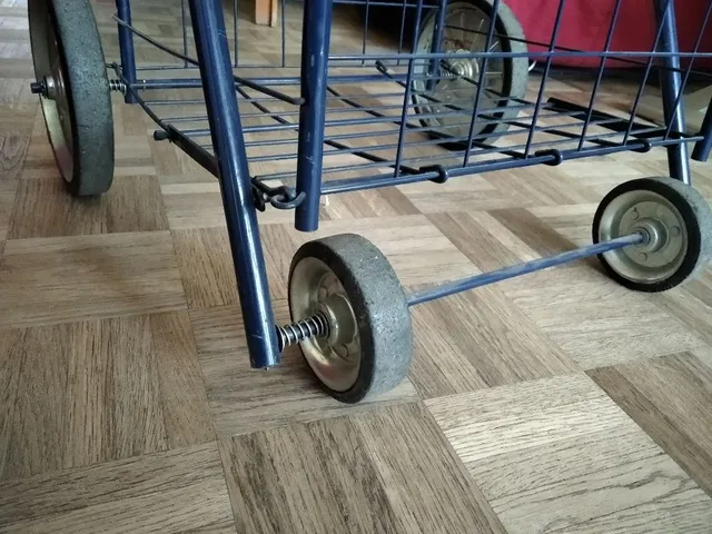 Roues de table et roues de chariot de courses à changer - 3