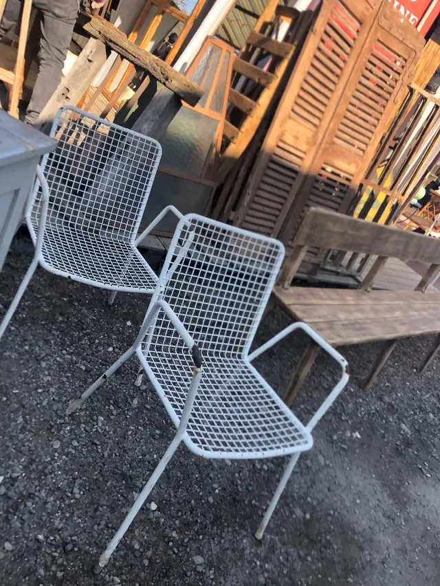 Renovation chaises en metal