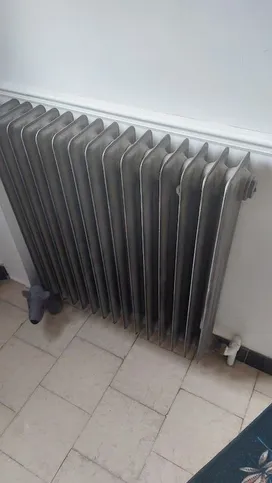 Quel vernis pour un radiateur en fonte ?