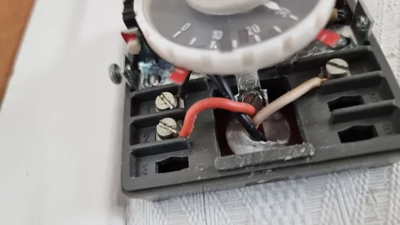 Probleme branchement thermostat honeywell T6R
